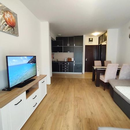 Adrialux2 Apartment Budva Bagian luar foto