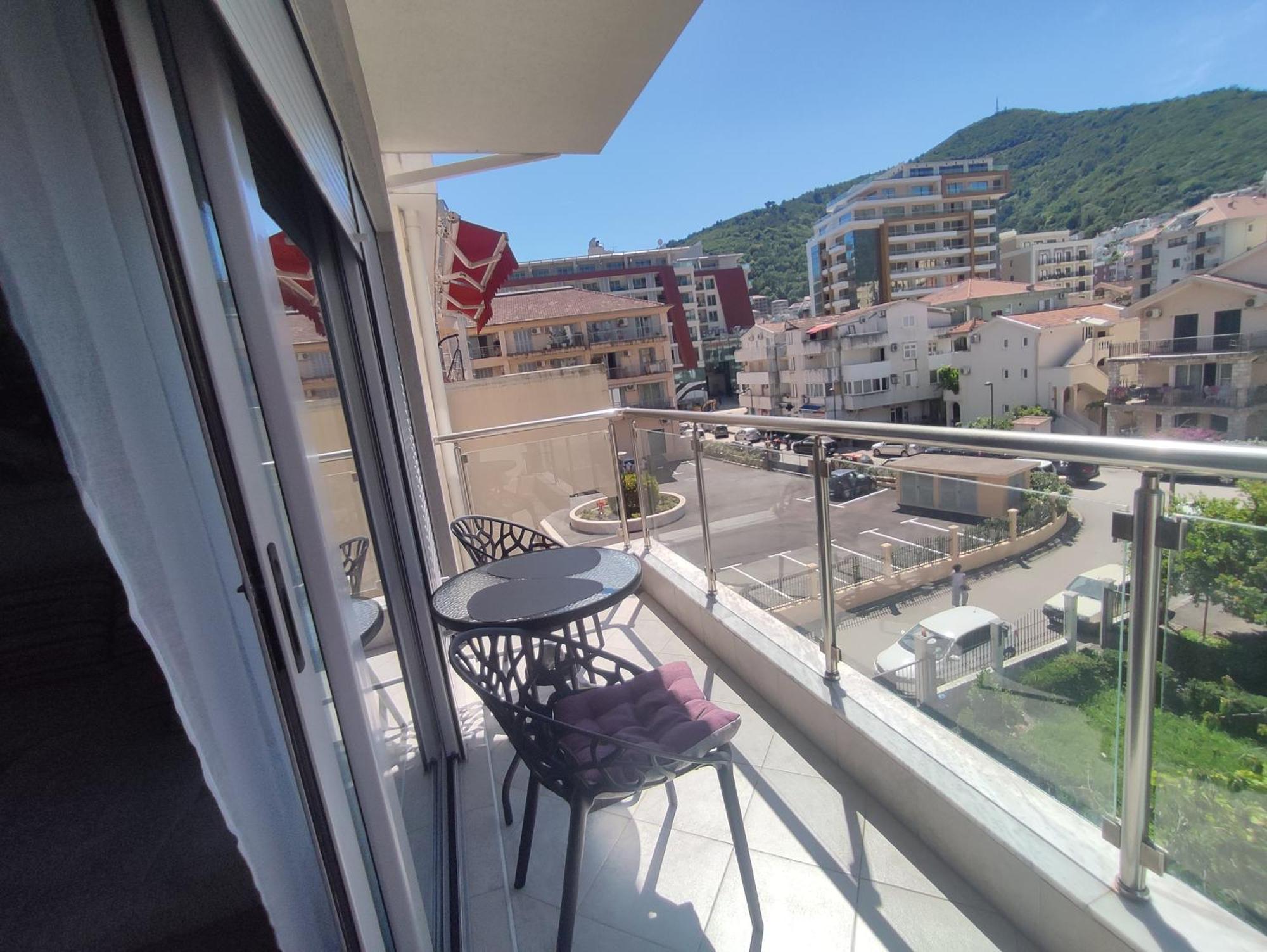 Adrialux2 Apartment Budva Bagian luar foto