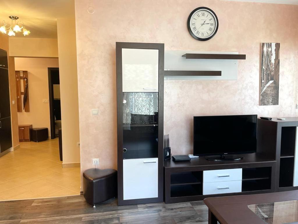 Adrialux2 Apartment Budva Ruang foto