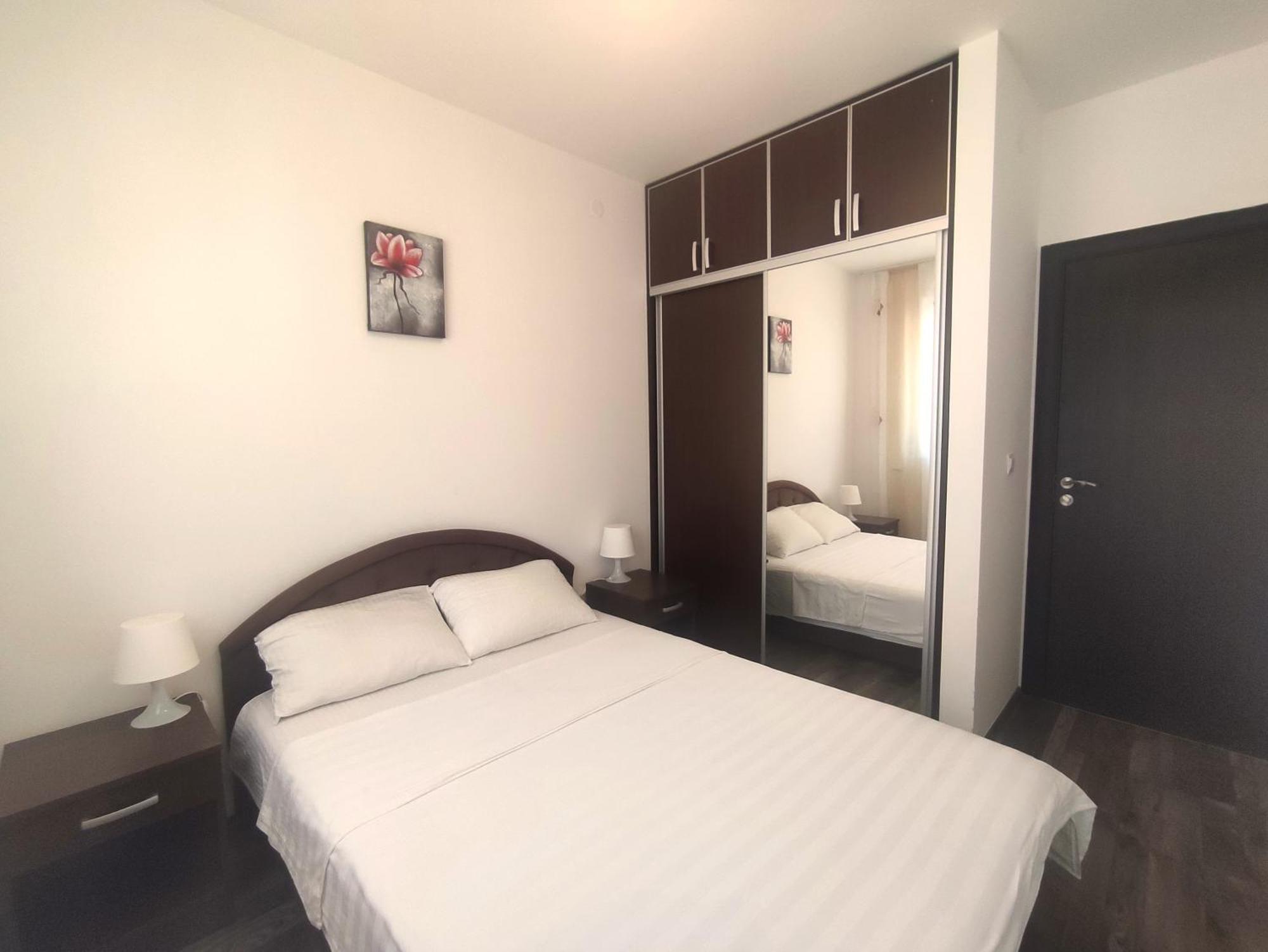 Adrialux2 Apartment Budva Bagian luar foto