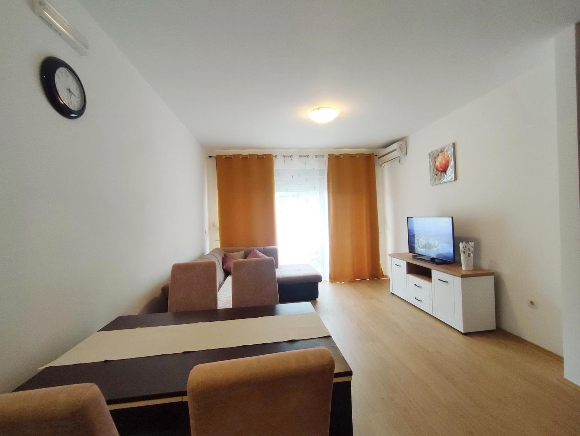 Adrialux2 Apartment Budva Bagian luar foto