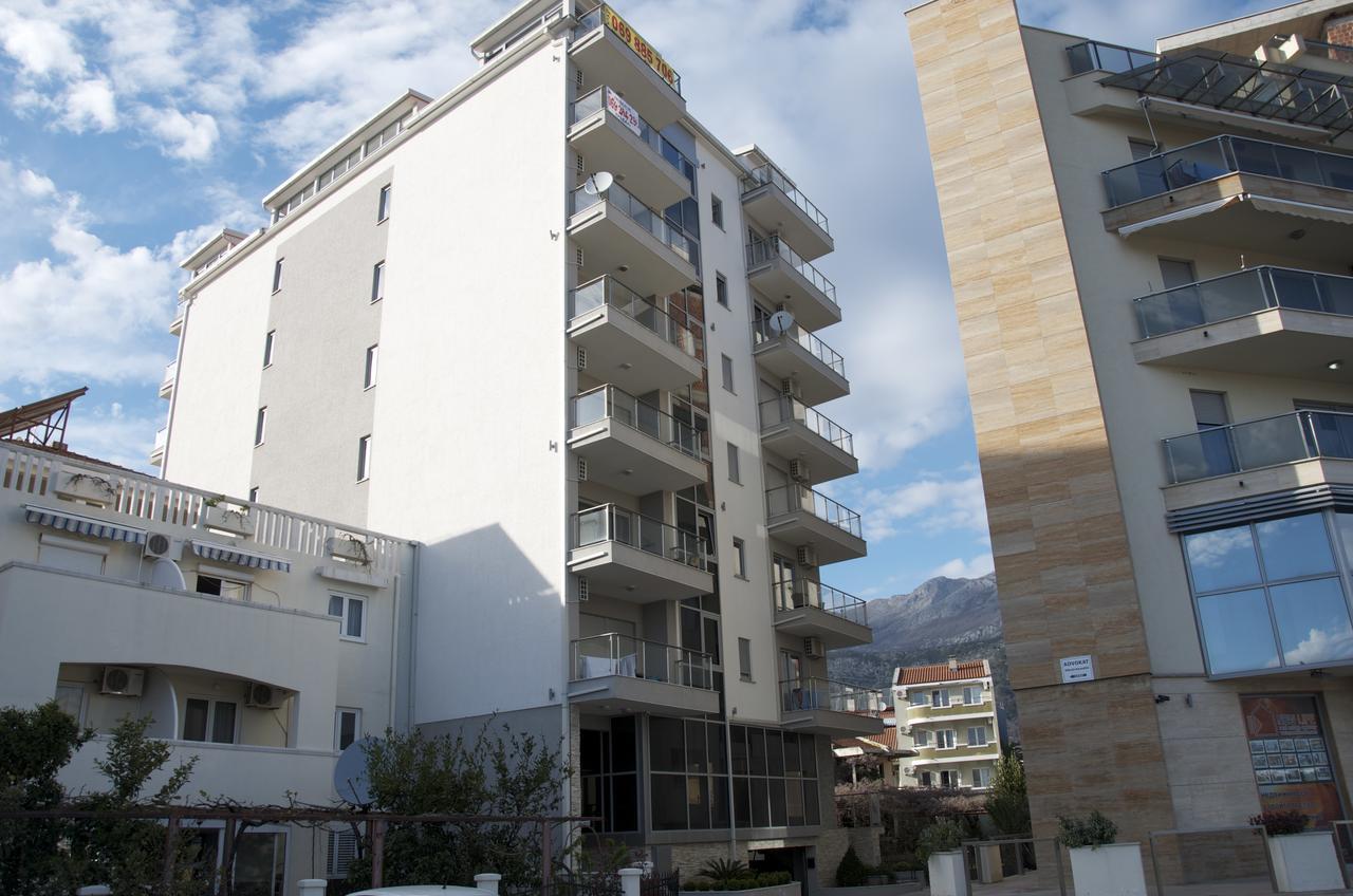 Adrialux2 Apartment Budva Bagian luar foto